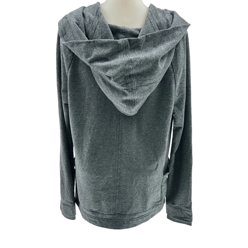 Lululemon Find Your Centre Wrap Hooded Jacket in heathered Gray women's size 6